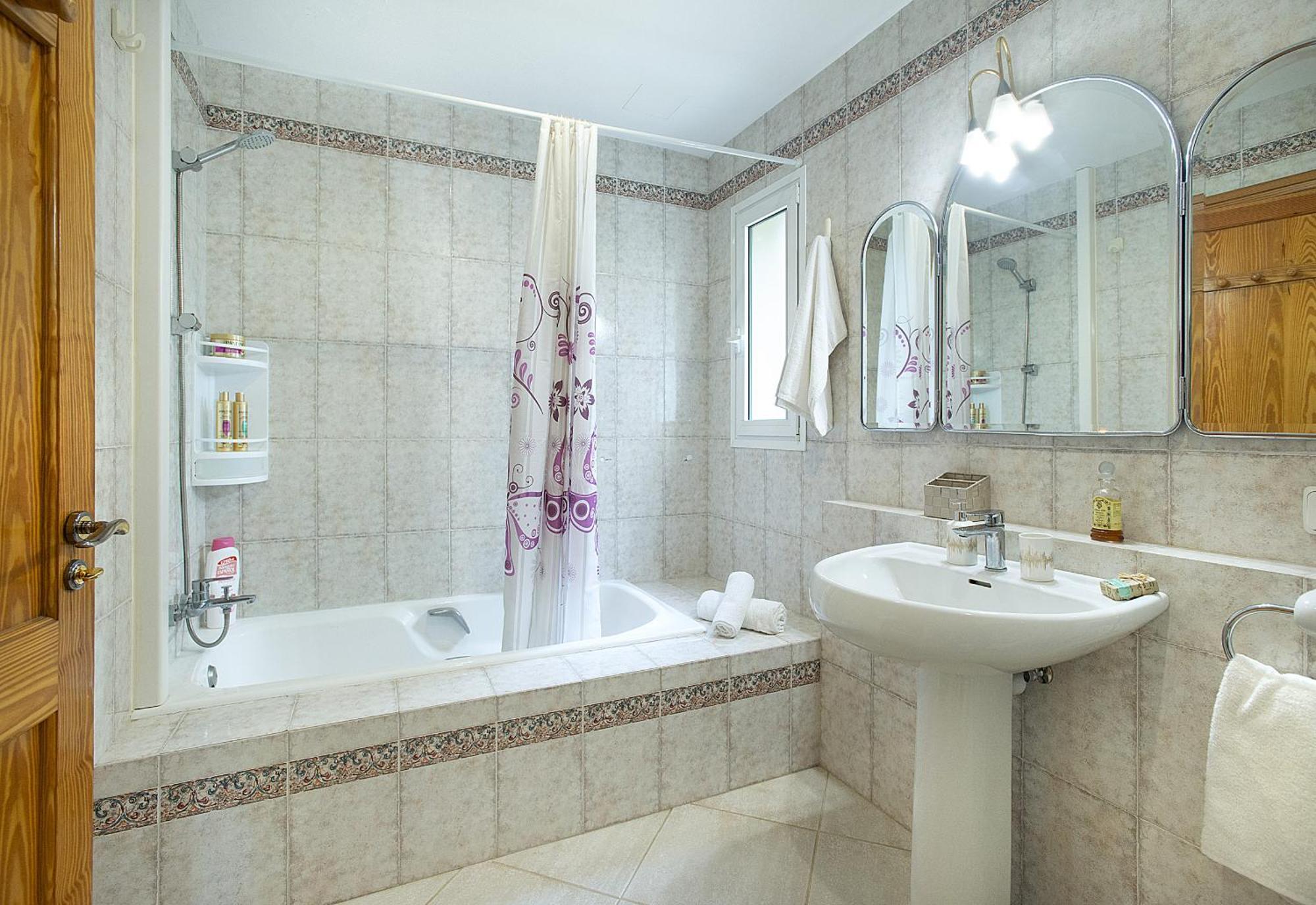 Owl Booking Villa Laura - 8 Min Walk To The Beach Port de Pollenca Bagian luar foto