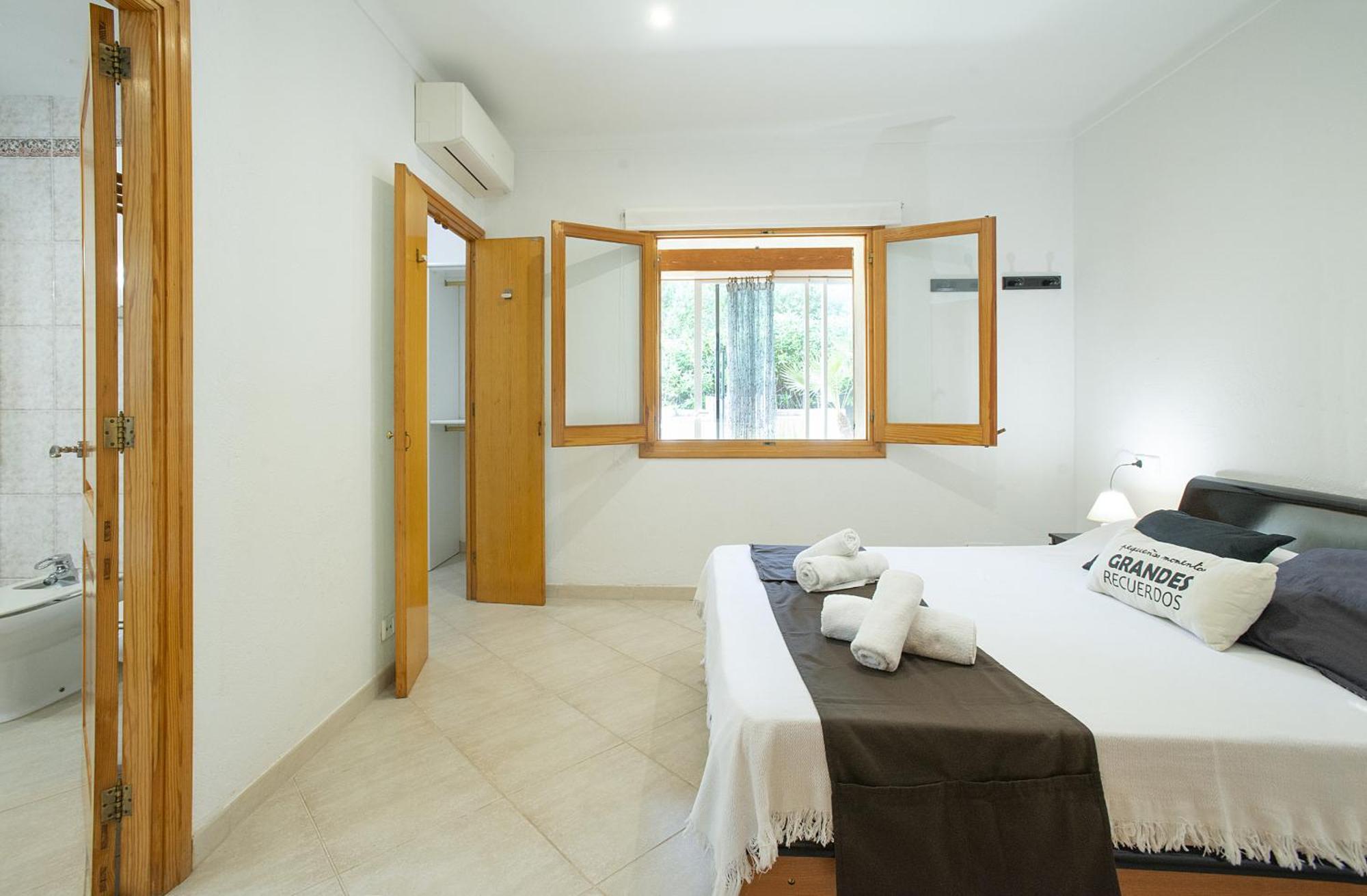 Owl Booking Villa Laura - 8 Min Walk To The Beach Port de Pollenca Bagian luar foto